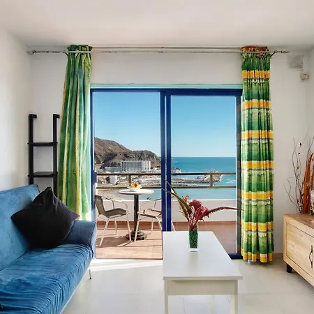 Mirra Apartment